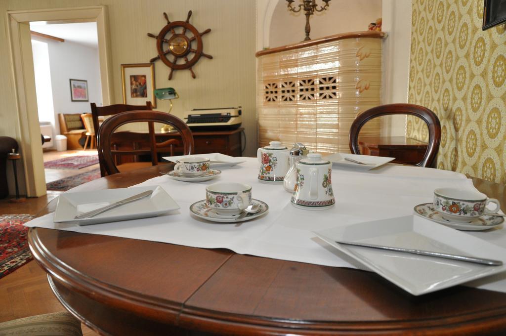 Haus Weisses Lamm Apartment Weitensfeld Bagian luar foto