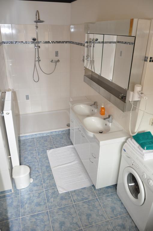 Haus Weisses Lamm Apartment Weitensfeld Bagian luar foto